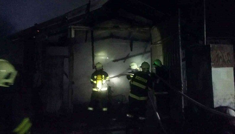 V obci Orechová Potôň zhorela hospodárska budova