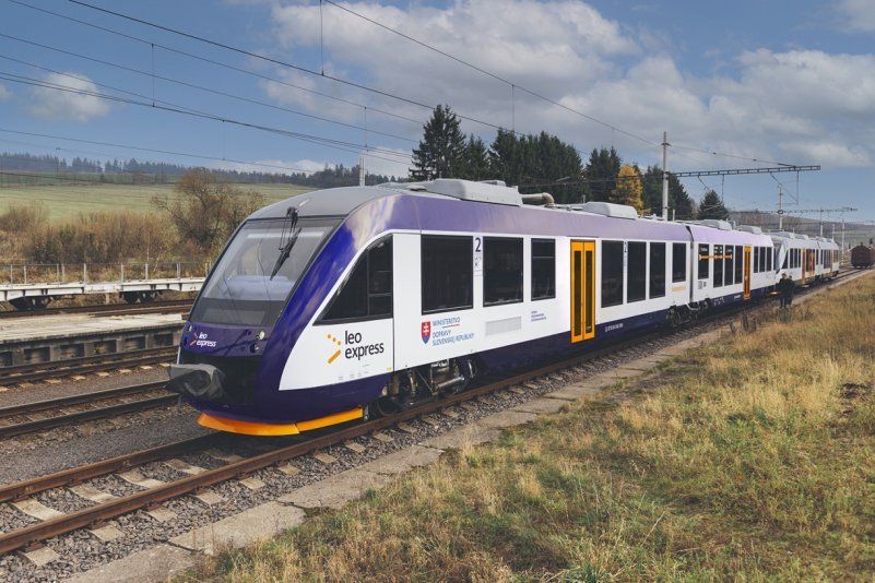 Cestujete vlakom do Bratislavy? Výlukové práce menia spoje S70 a R70 až do novembra Cestujete vlakom do Bratislavy? Výlukové práce menia spoje S70 a R70 až do novembra