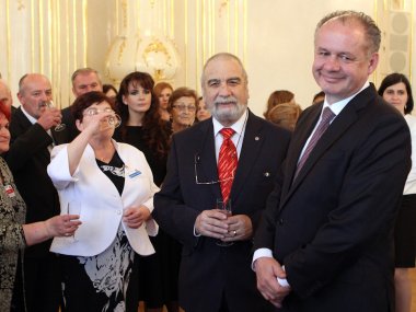 Prezident Andrej Kiska prijal šamorínskych dobrovoľníkov SČK