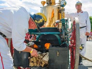 Dobrovoľní hasiči na výstave Hasičská nedeľa Dobrovoľní hasiči na výstave Hasičská nedeľa