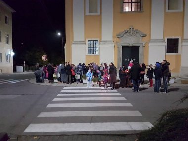 Párty všetkých svätých