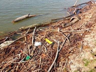 Takto to vyzerá pri Dunaji