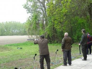Agyaggalamb-lövészet Somorja város polgármesterének vándorserlegéért