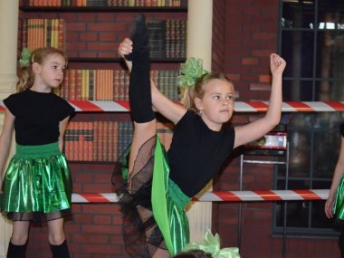 Úspešný začiatok sezóny dunajskolužného tanečného súboru CLIS