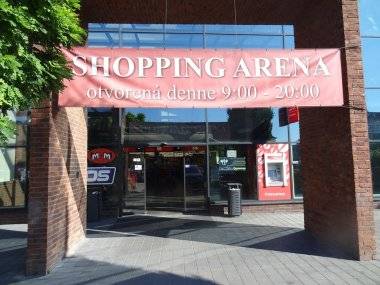 V piatok otvára Aréna nočný bar! V piatok otvára Aréna nočný bar!