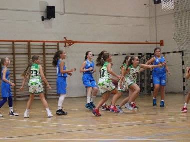 Staršie mini ŠBK víťazkami turnaja v Győri