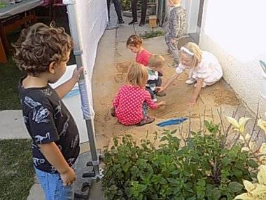 A VITA HUMANA Központ megnyitója