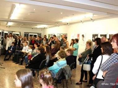 V MsKS vystavuje 11 talentovaných Šamorínčanov