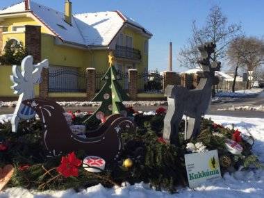 Mesto je už pripravené na advent Mesto je už pripravené na advent