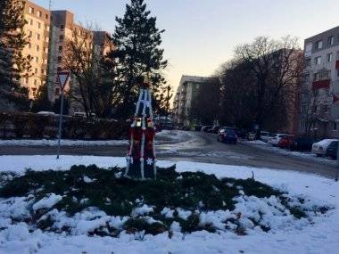 Mesto je už pripravené na advent Mesto je už pripravené na advent