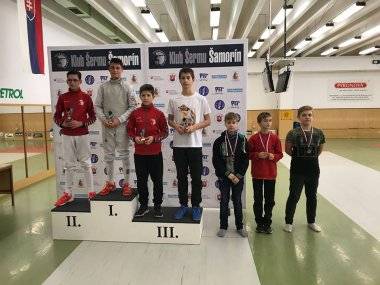 Skvelé výsledky našich mladých šermiarov v treťom kole Slovenského Pohára Skvelé výsledky našich mladých šermiarov v treťom kole Slovenského Pohára