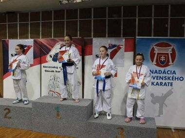 Skvelé výsledky šamorínskeho karate klubu Budokan Samaria v Trenčíne
