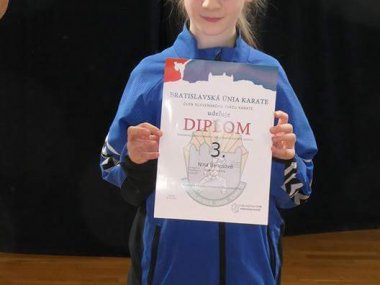 Mladí bojovníci karate klubu Budokan Samaria z Viničného doviezli 15 medailí! Mladí bojovníci karate klubu Budokan Samaria z Viničného doviezli 15 medailí!