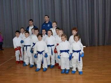 Mladí bojovníci karate klubu Budokan Samaria z Viničného doviezli 15 medailí! Mladí bojovníci karate klubu Budokan Samaria z Viničného doviezli 15 medailí!
