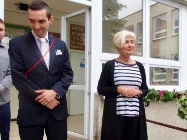 Zbohom škola, lúčime sa ...