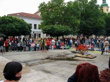 Képriport az „Így oltották a tüzet elődeink” elnevezésű IV. nemzetközi történelmi tűzoltó-technikai kiállításról