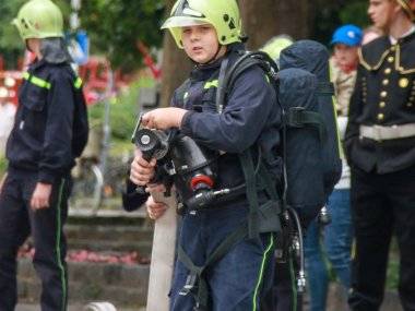 Képriport az „Így oltották a tüzet elődeink” elnevezésű IV. nemzetközi történelmi tűzoltó-technikai kiállításról