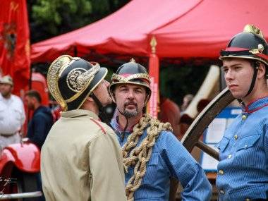 Képriport az „Így oltották a tüzet elődeink” elnevezésű IV. nemzetközi történelmi tűzoltó-technikai kiállításról