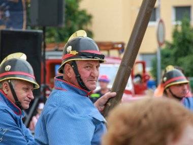 Képriport az „Így oltották a tüzet elődeink” elnevezésű IV. nemzetközi történelmi tűzoltó-technikai kiállításról