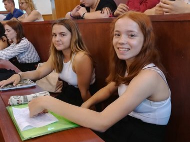 Dievčatá z Gymnázia M.R. Štefánika druhé na Finále Debatiády 2019!
