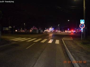 Vážna dopravná nehoda ženy z Fínska v Kvetoslavove