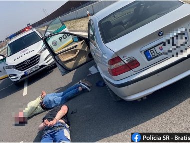GALÉRIA: Autós üldözés és lövöldözés a D4-es autópályán