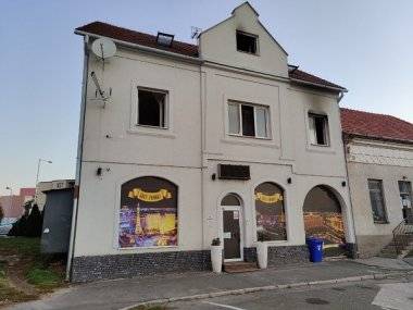 Požiar bytu v Dunajskej Strede si vyžiadal jednu obeť