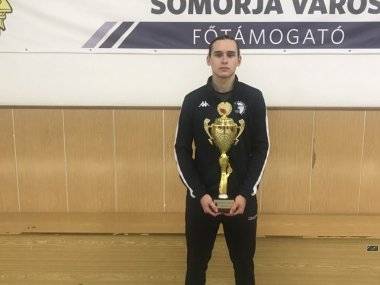 Najlepší športovci mesta Šamorín 2021: Bianka Sidová, Alex Gavlider a juniorský tím Klubu šermu Šamorín