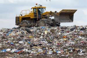 skládka landfill, skládka http://www.odpady-portal.sk/files/Priloha/dreamstime_8902842_1.jpg (300)