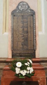 samorinprevsetkych_den-veteranov_pamatna-tabula-166x300