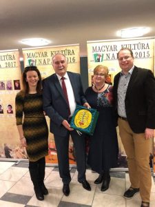 CSEMADOK-DIJ_04-768x1024