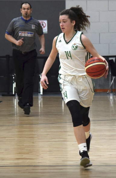 LAURA FOTO BASKET