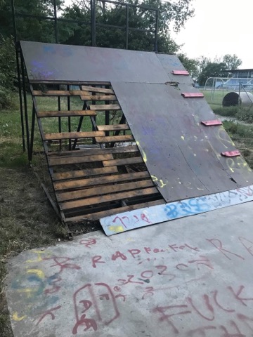 67947157_749590585496762_7248769055971082240_n