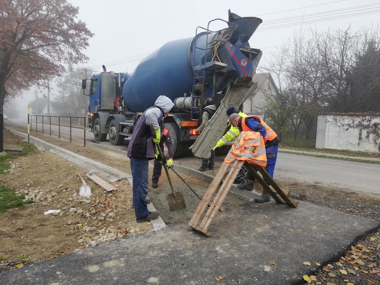 chodník hamuliakovo2